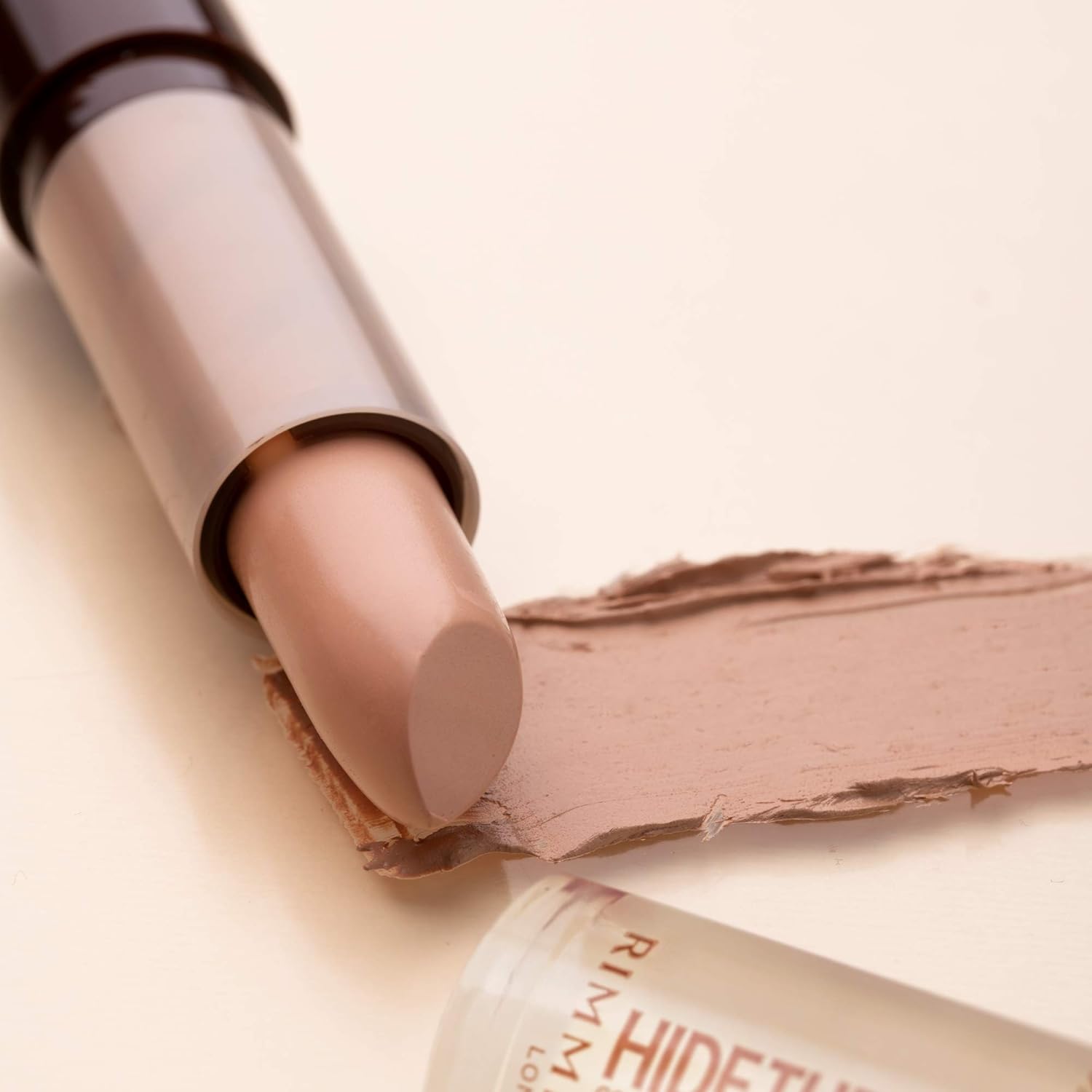 Rimmel Hide The Blemish correttore in stick