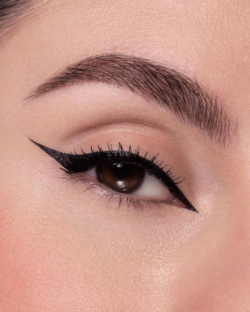 ASTRA VINYL BLACK EYELINER - Eyeliner Vinilico Intenso Extra-brillante