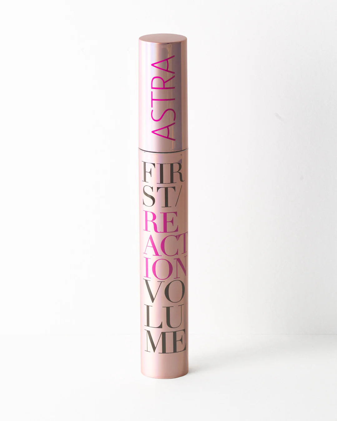 ASTRA FIRST REACTION VOLUME MASCARA - Mascara Volumizzante Lunga Durata